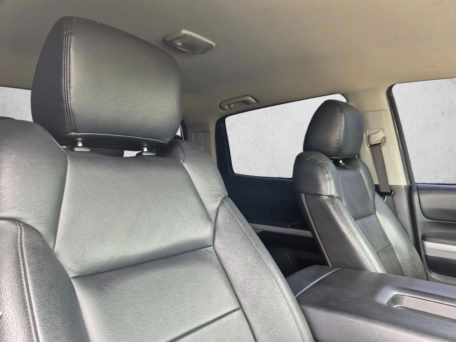 2018 Toyota Tundra SR5 - Photo 15