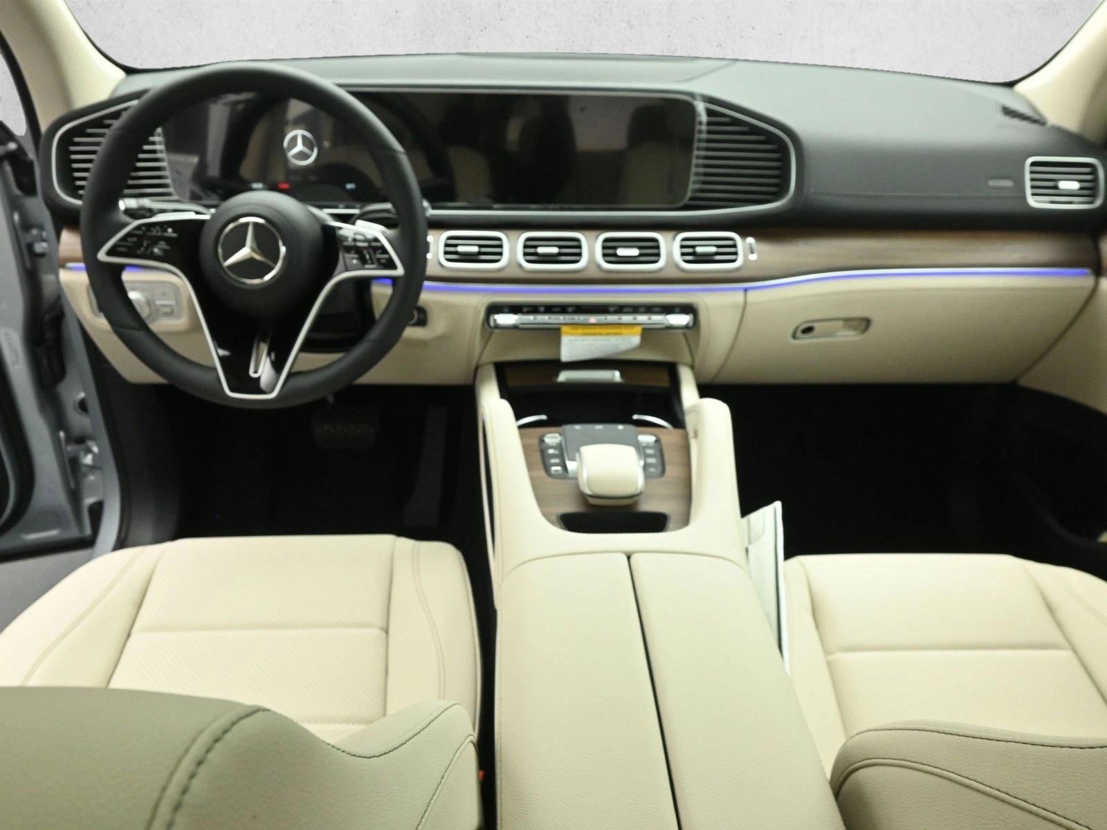Thumbnail: 2026 Mercedes-Benz GLE - 4
