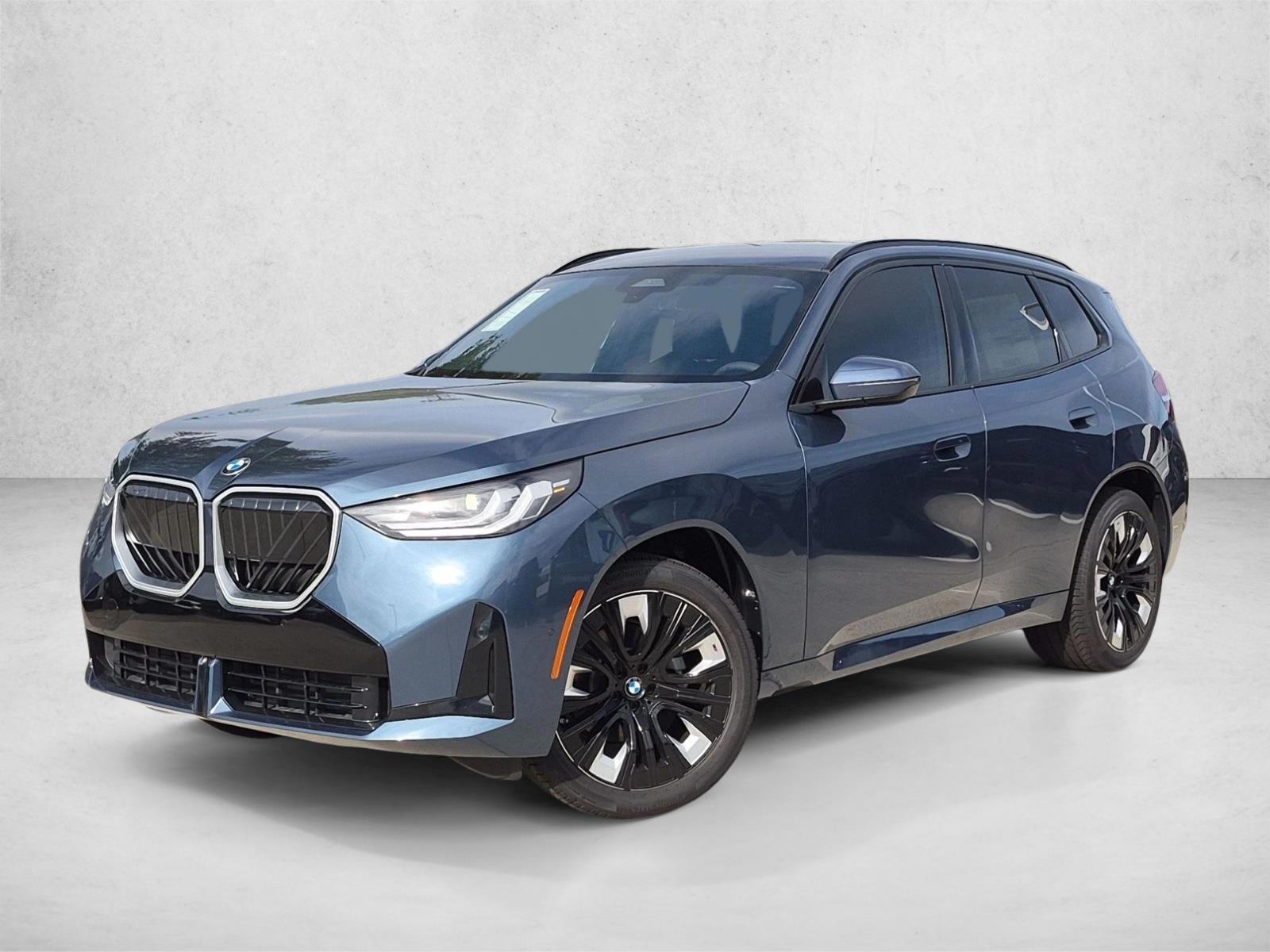 Thumbnail: 2026 BMW X3 - 1