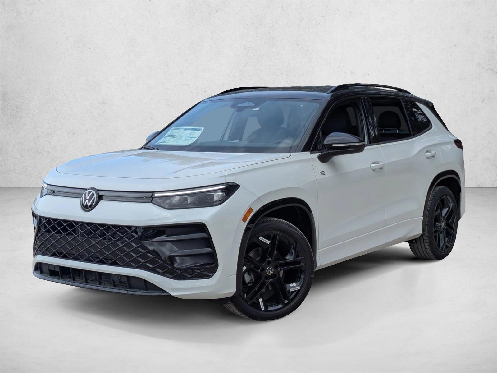 Thumbnail: 2026 Volkswagen Tiguan - 1