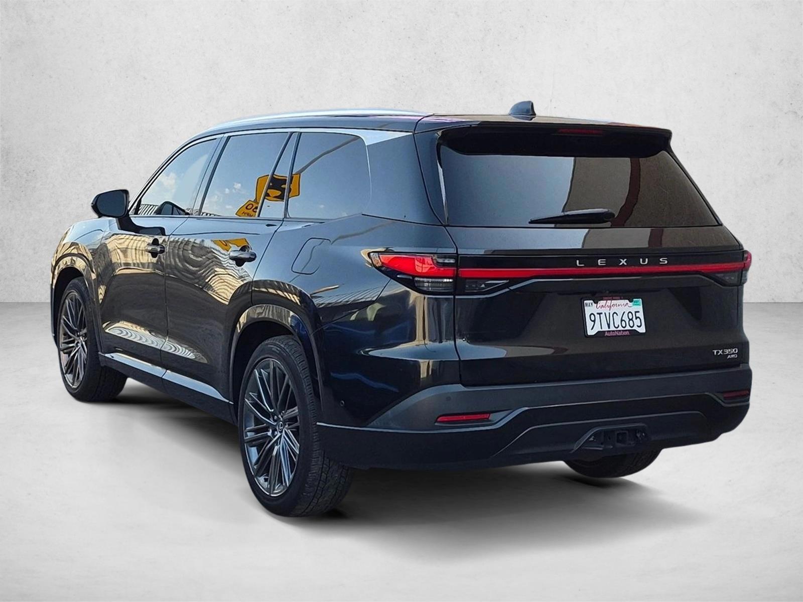 2025 Lexus TX Luxury - Photo 8