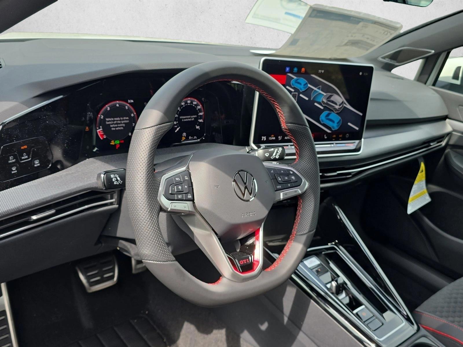 Thumbnail: 2026 Volkswagen Golf - 3
