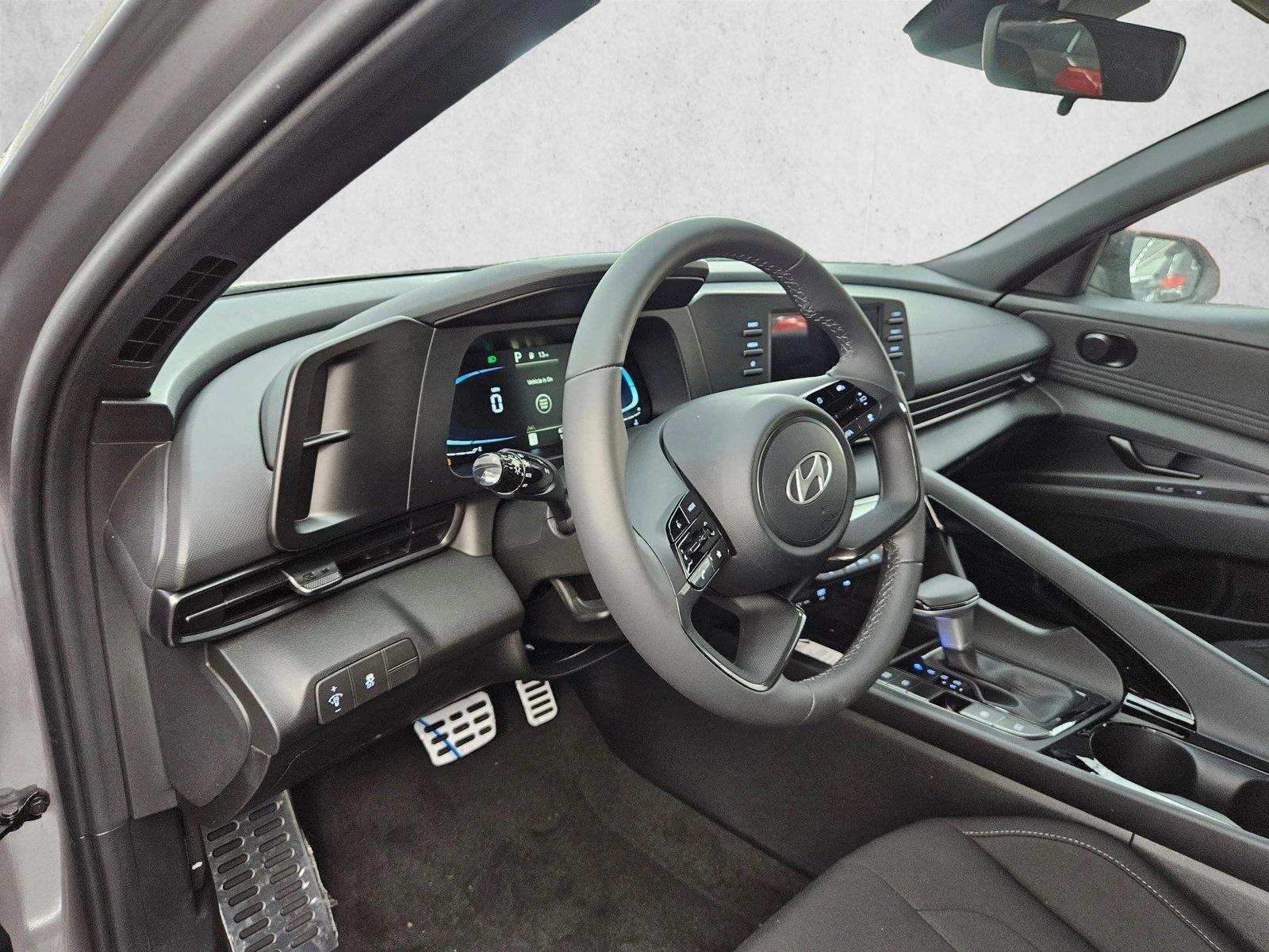 Thumbnail: 2026 Hyundai Elantra - 3
