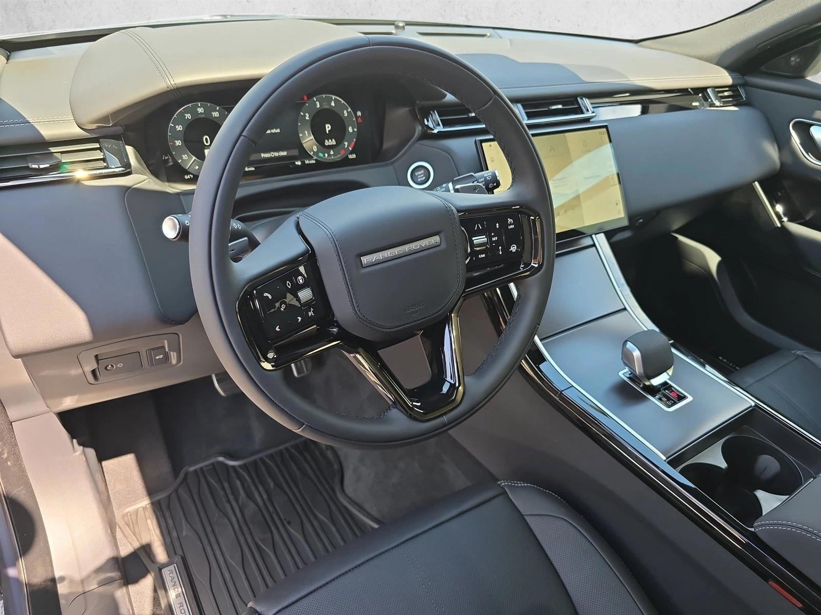 Thumbnail: 2026 Land Rover Range Rover Velar - 4