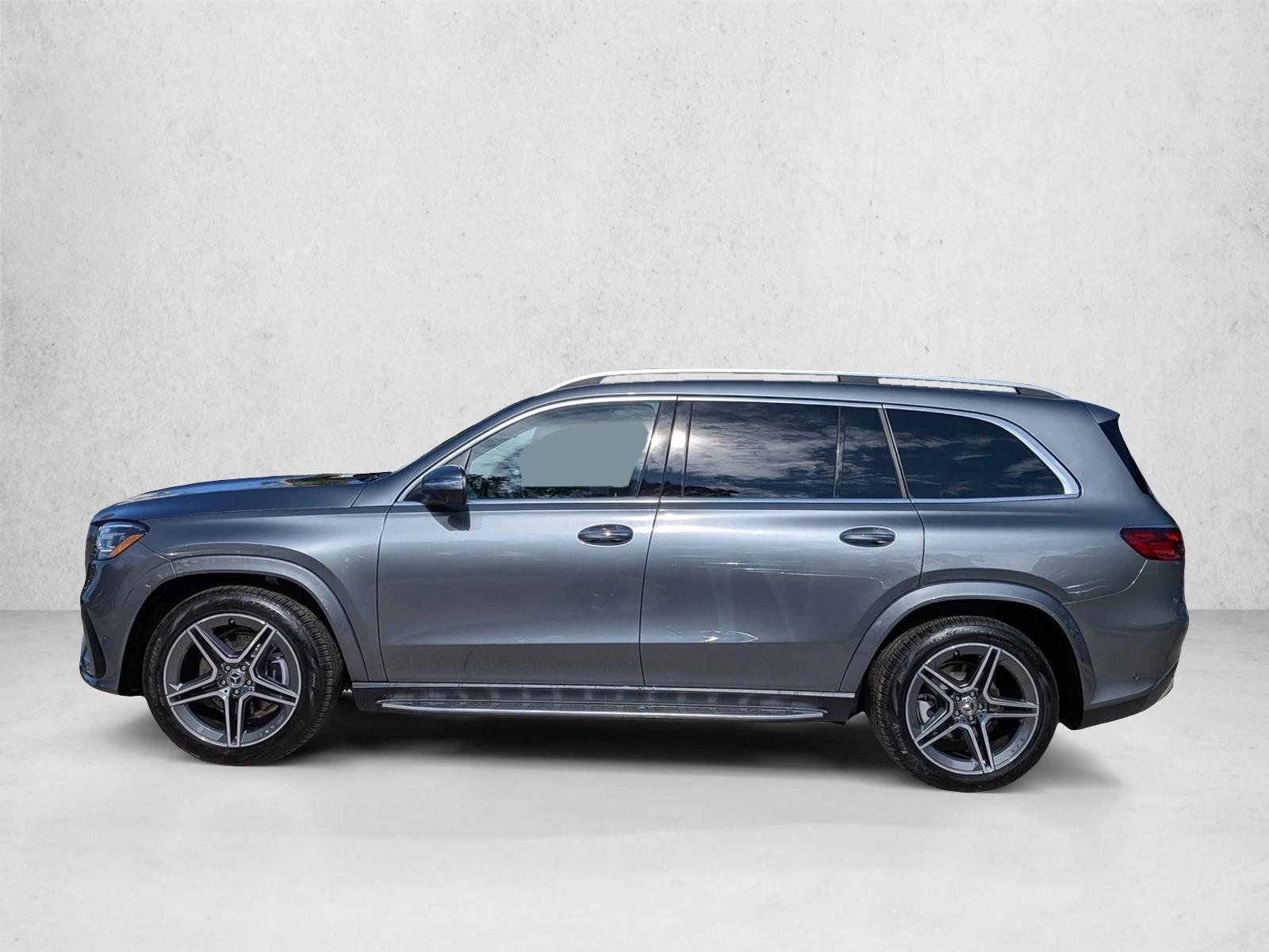 Thumbnail: 2026 Mercedes-Benz GLS - 2