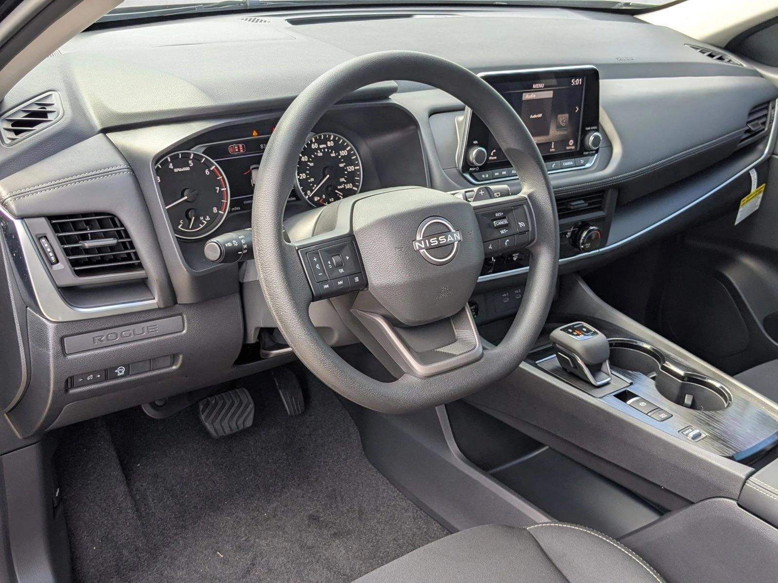 Thumbnail: 2026 Nissan Rogue - 3