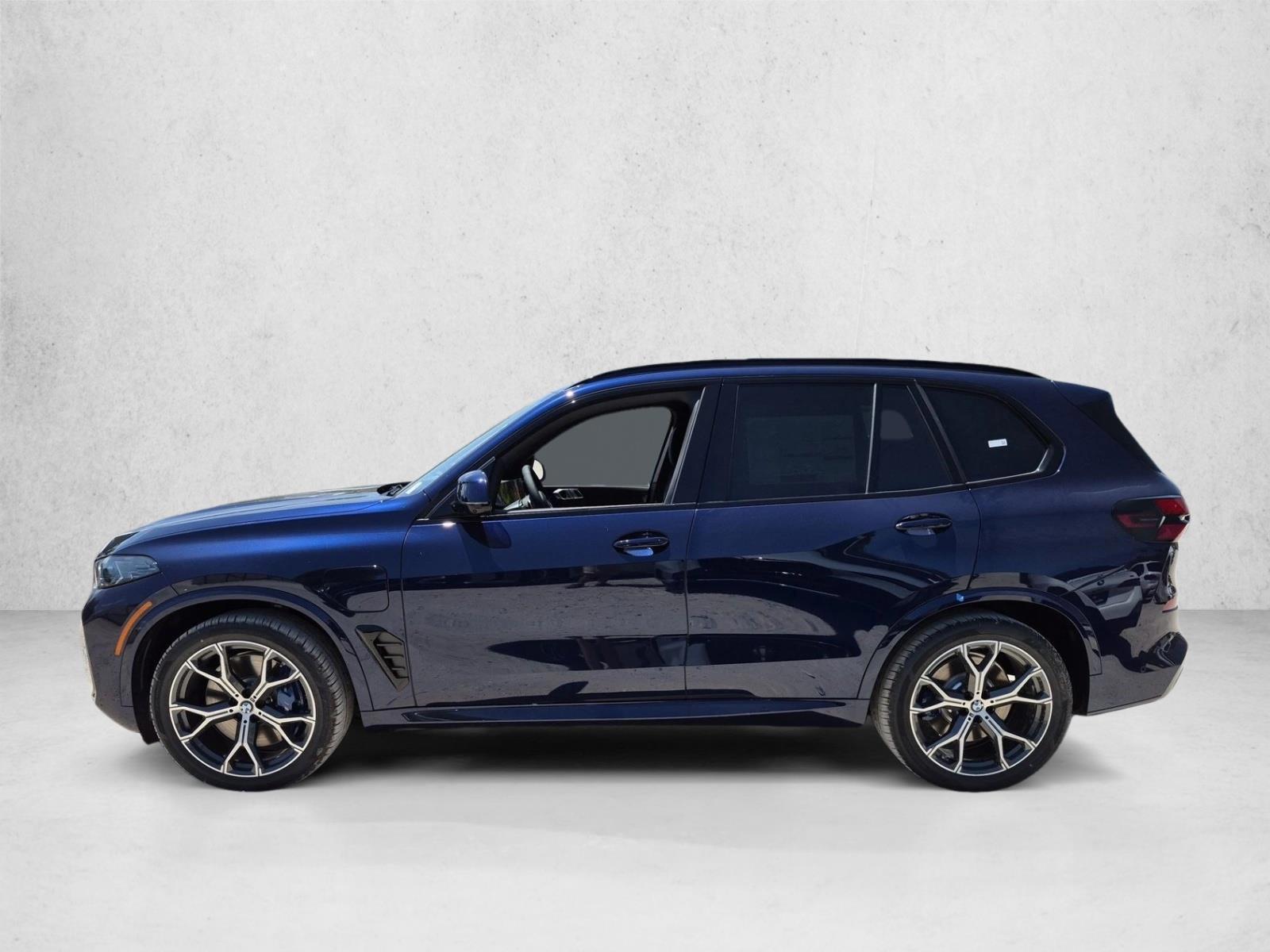 Thumbnail: 2026 BMW X5 - 2