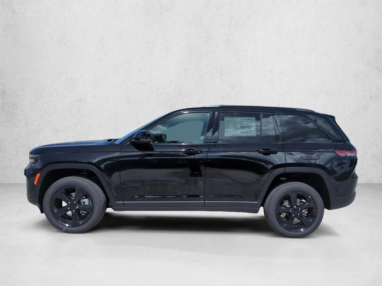 Thumbnail: 2025 Jeep Grand Cherokee - 2