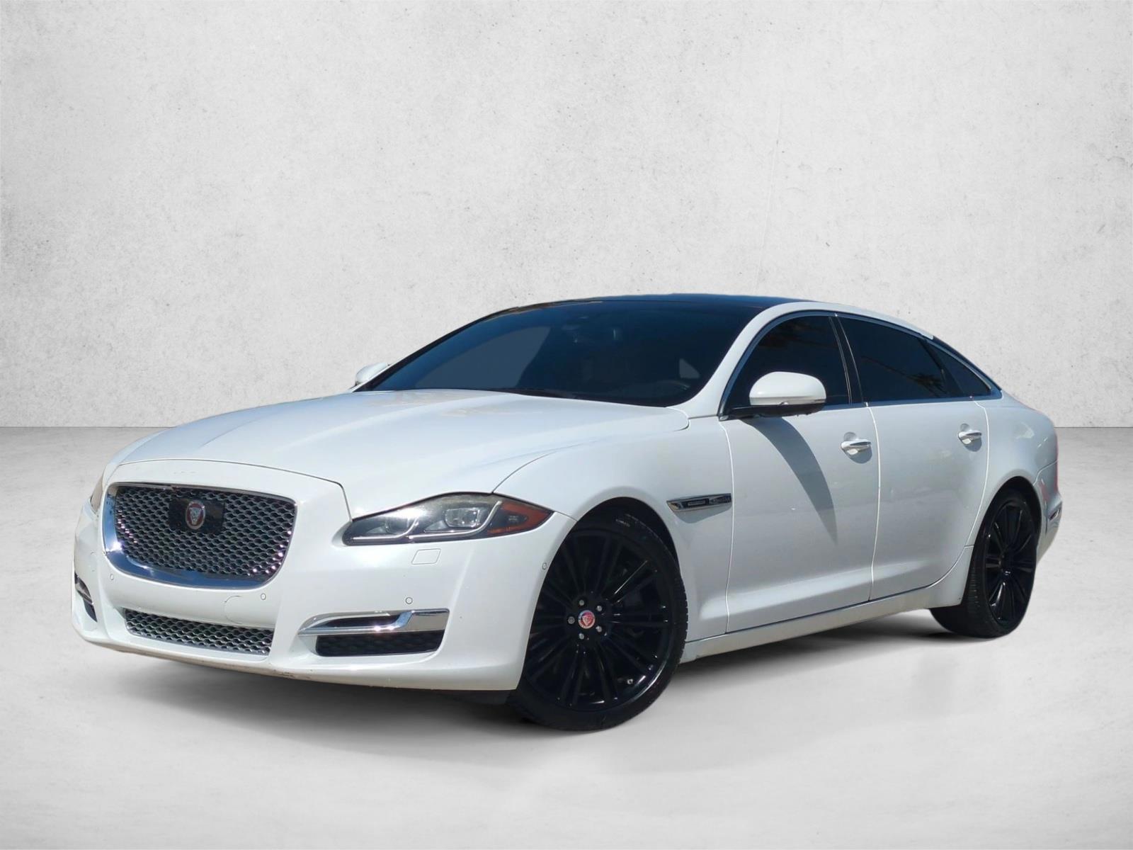 2016 Jaguar XJ Supercharged