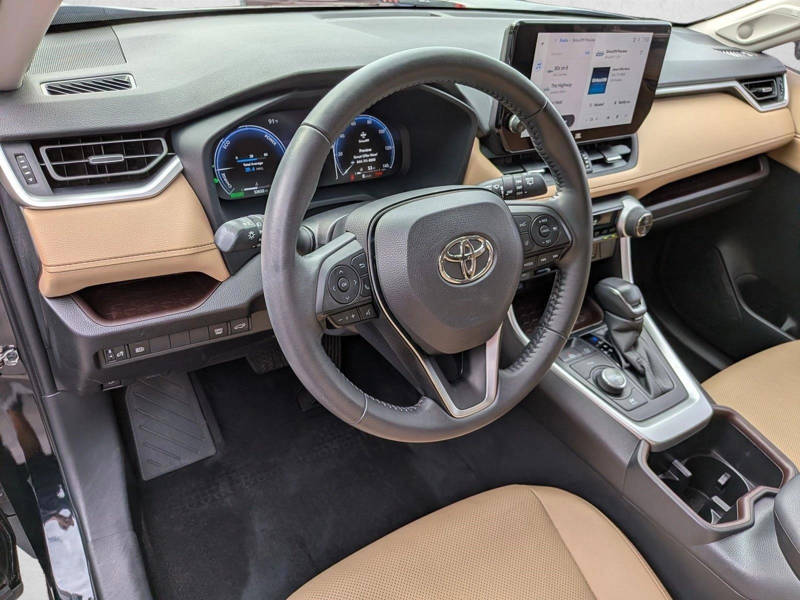 Thumbnail: 2023 Toyota RAV4 - 3
