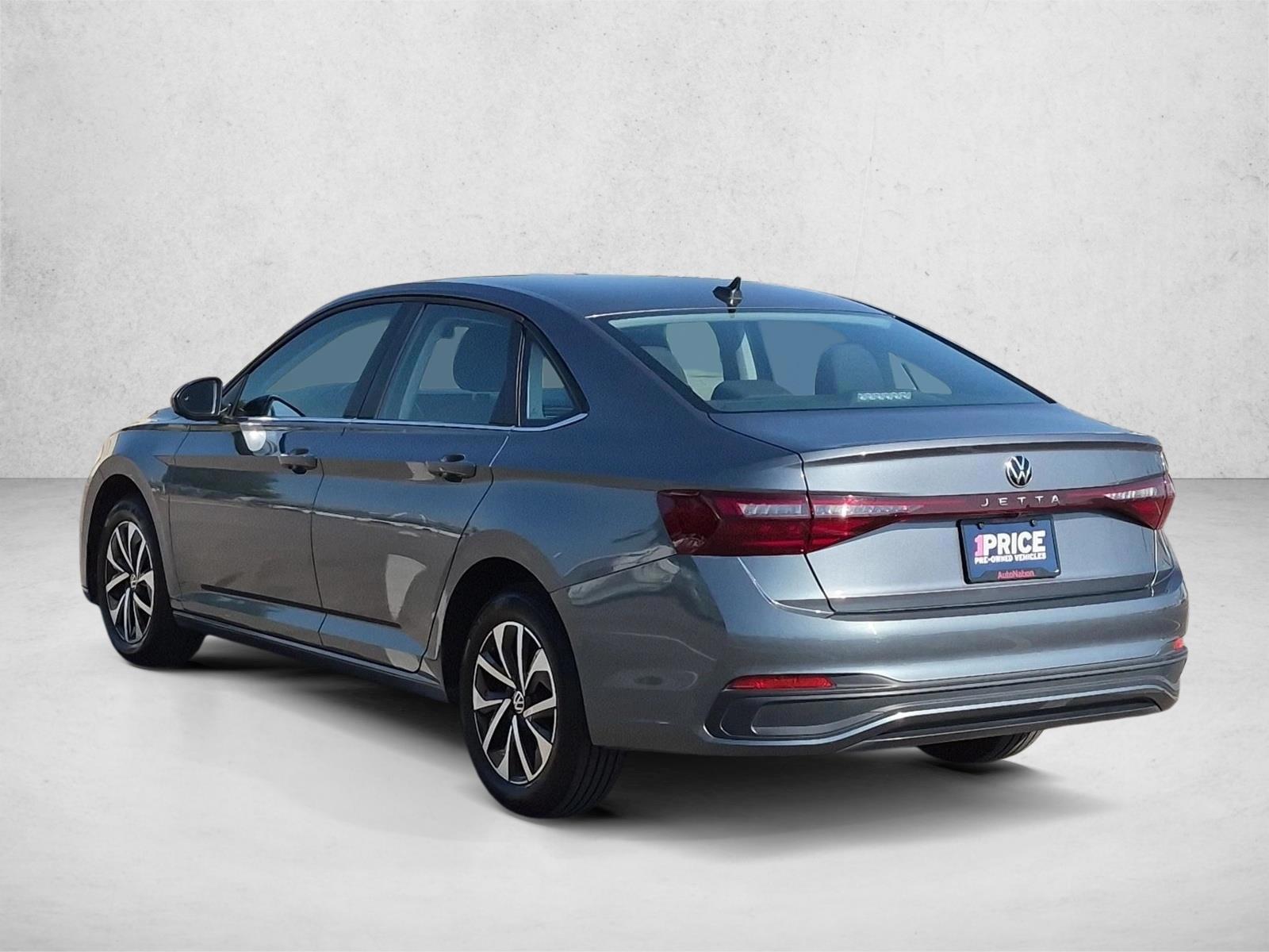 2025 Volkswagen Jetta S - Photo 8