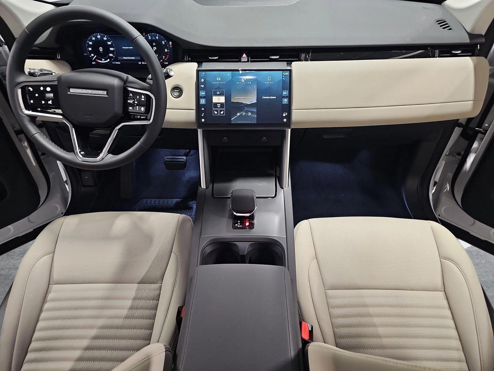 Thumbnail: 2025 Land Rover Discovery Sport - 3