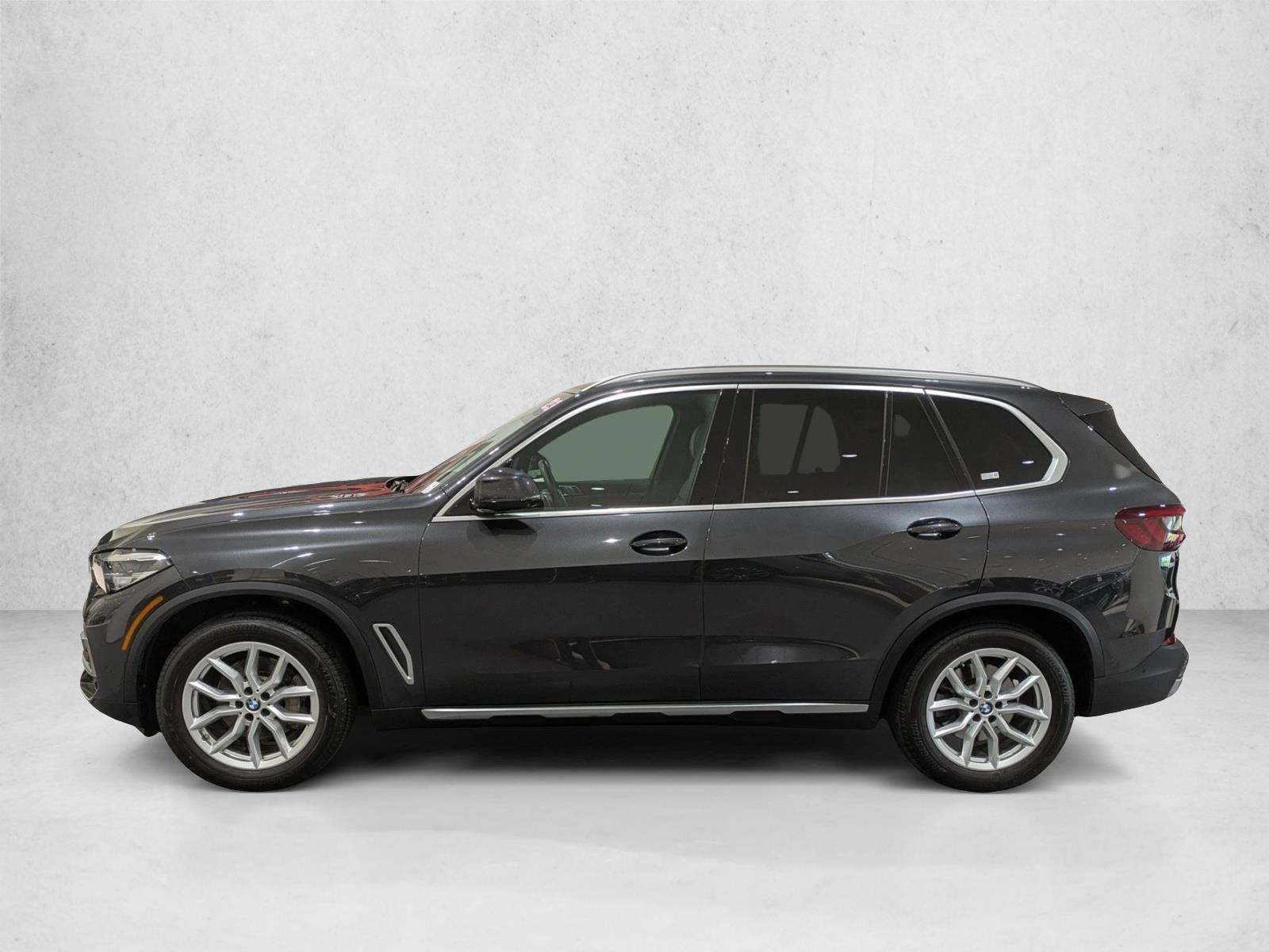Thumbnail: 2023 BMW X5 - 2