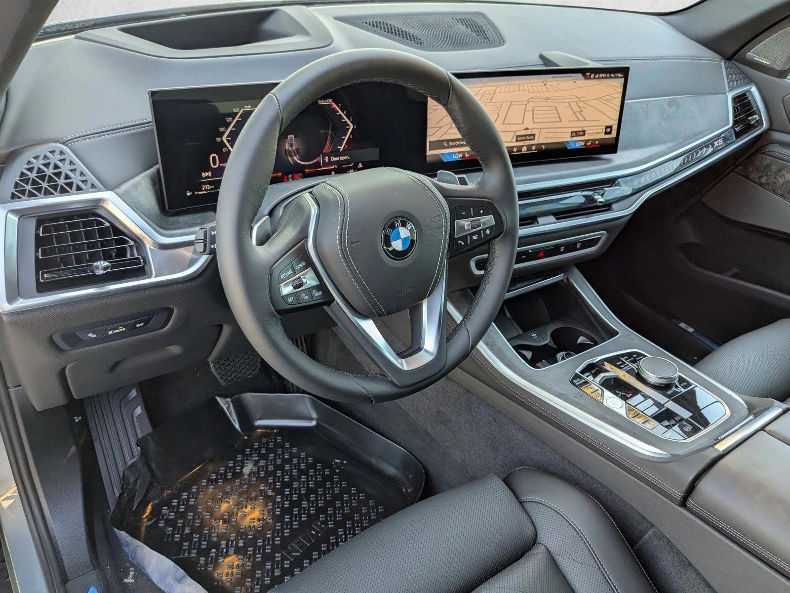 Thumbnail: 2026 BMW X5 - 3