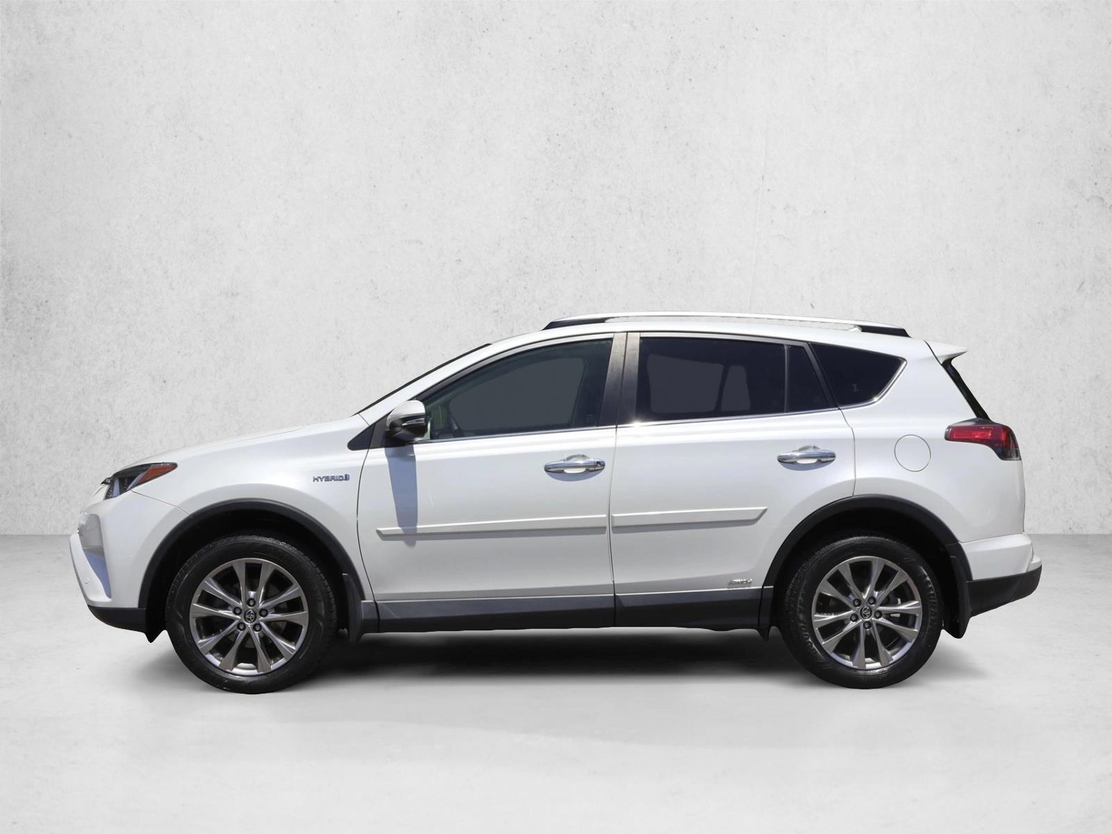 Thumbnail: 2016 Toyota RAV4 - 2
