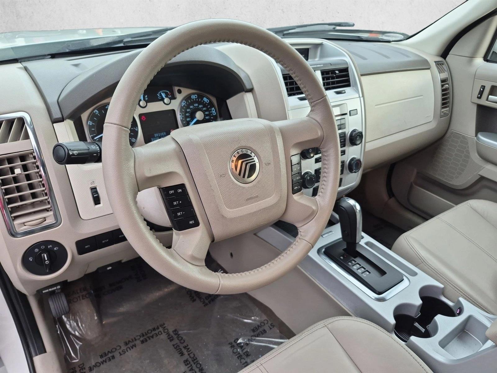 Thumbnail: 2010 Mercury Mariner - 3
