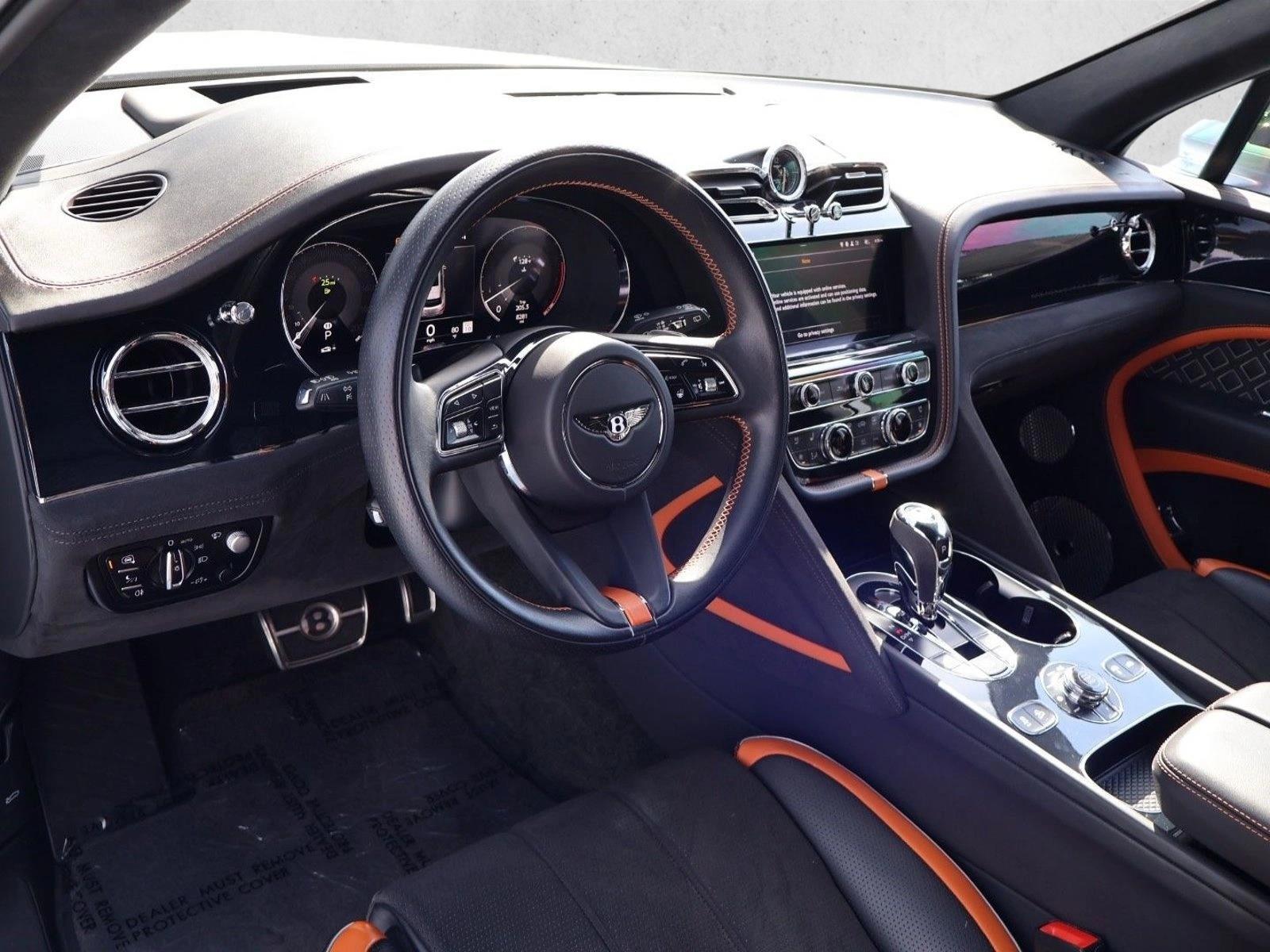 Thumbnail: 2023 Bentley Bentayga - 3