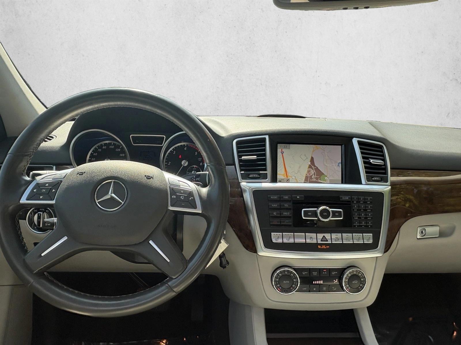 Thumbnail: 2014 Mercedes-Benz M-Class - 3