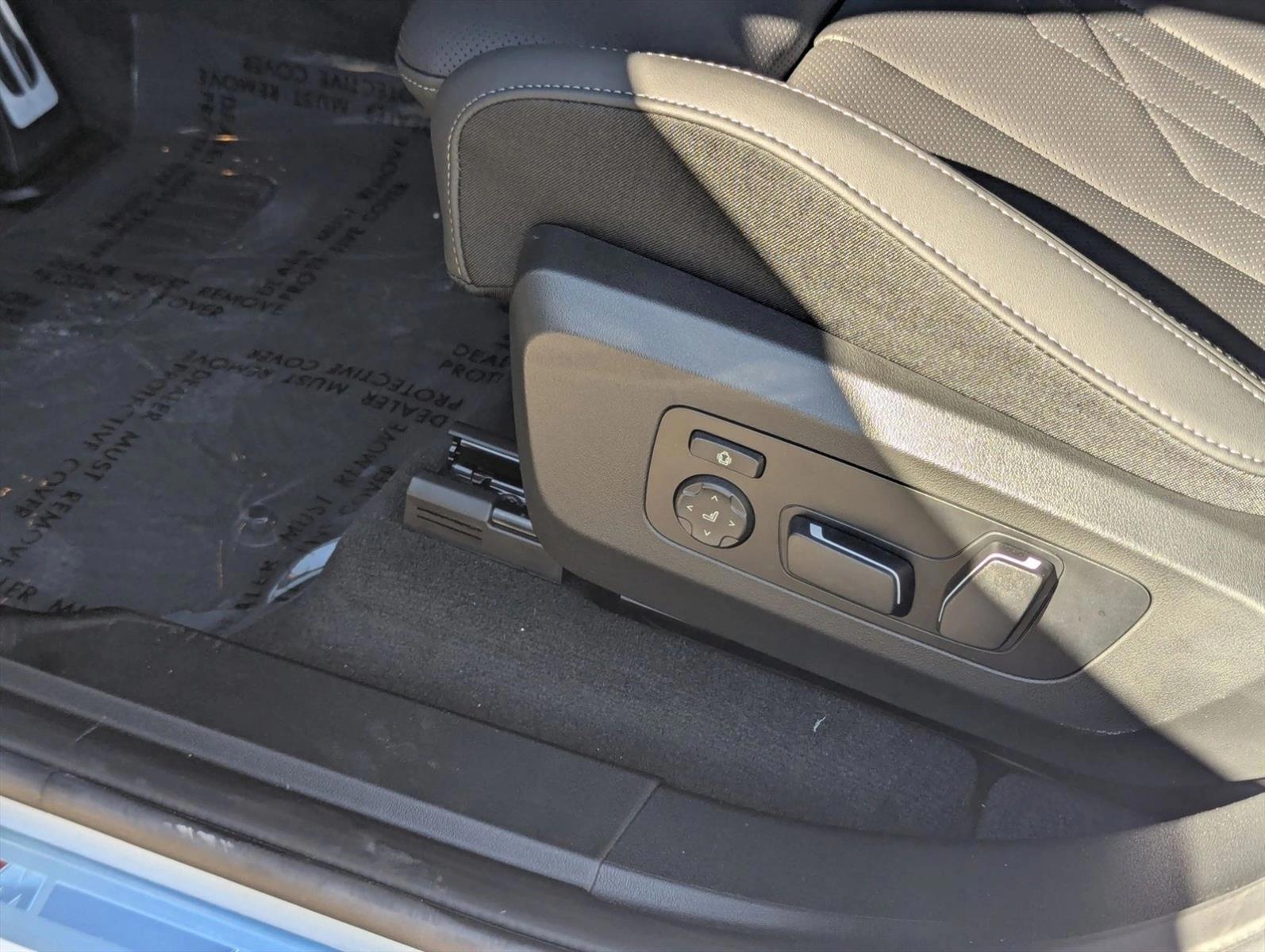 Thumbnail: 2026 BMW X3 - 4