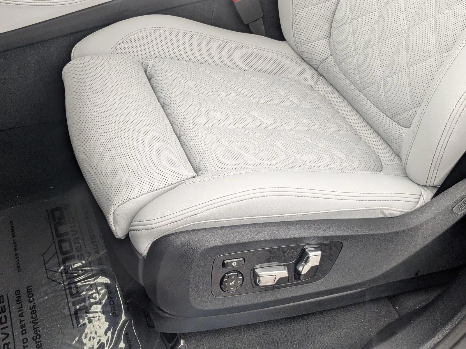 Thumbnail: 2026 BMW X5 - 4