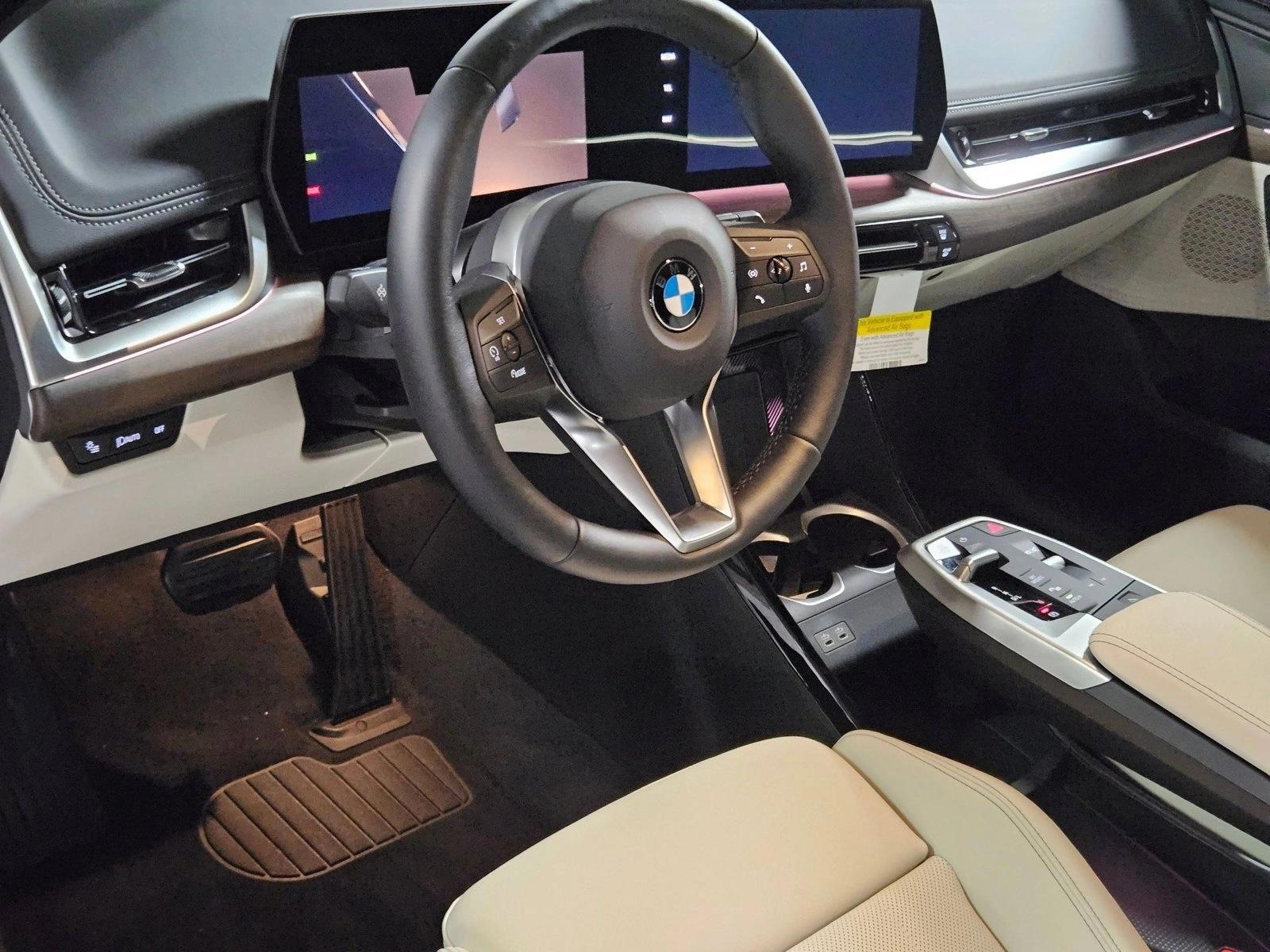 Thumbnail: 2026 BMW X1 - 3
