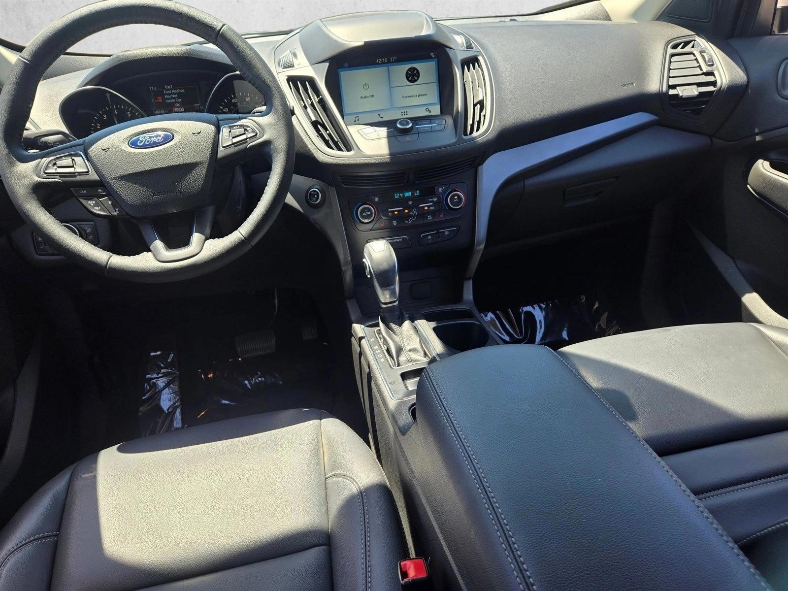 Thumbnail: 2019 Ford Escape - 3