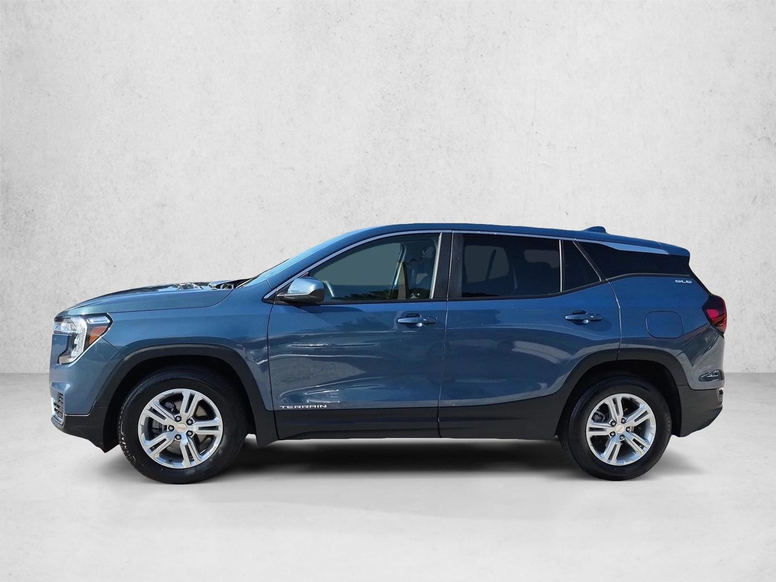 Thumbnail: 2024 GMC Terrain - 2