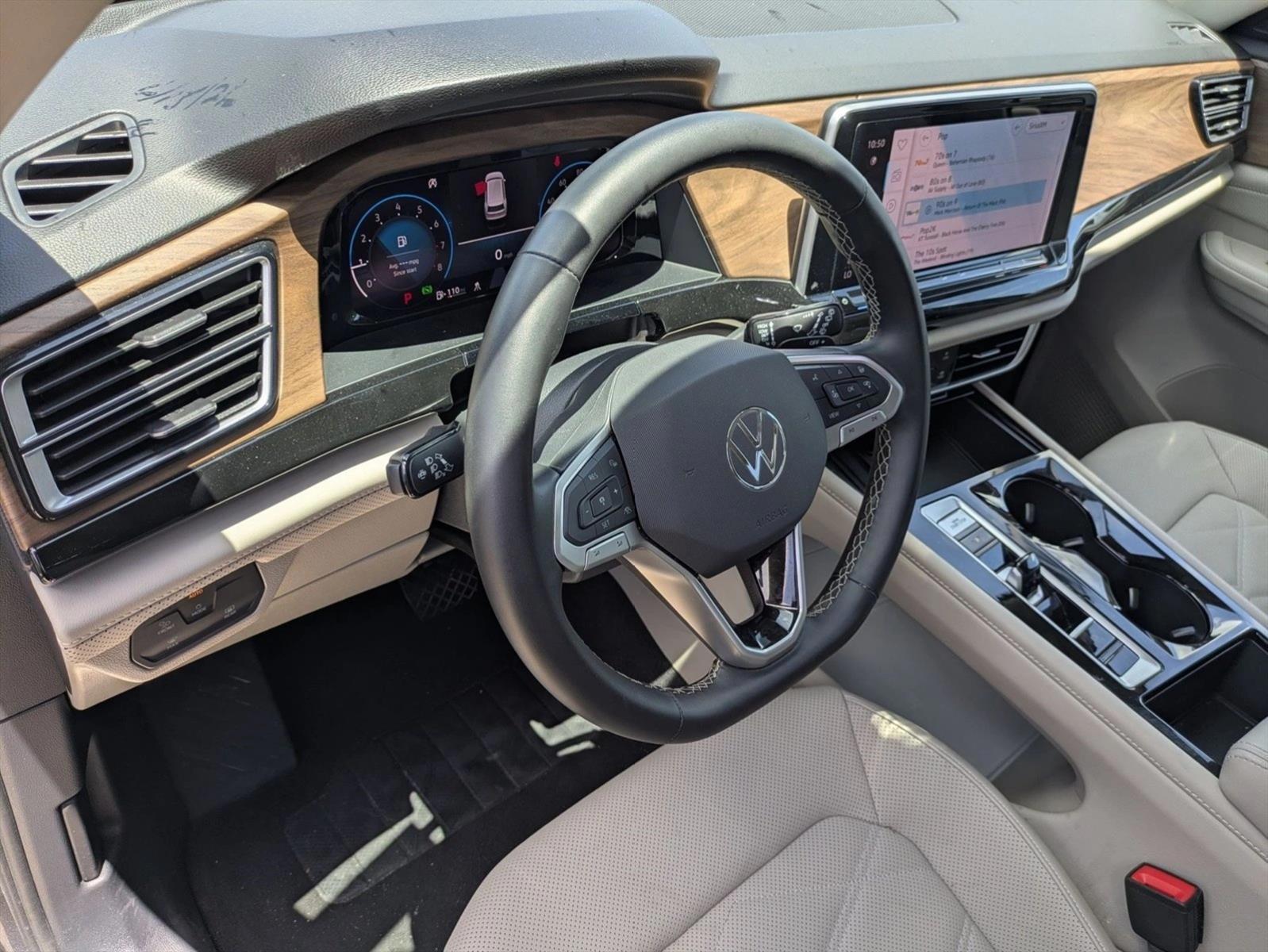 Thumbnail: 2025 Volkswagen Atlas - 3