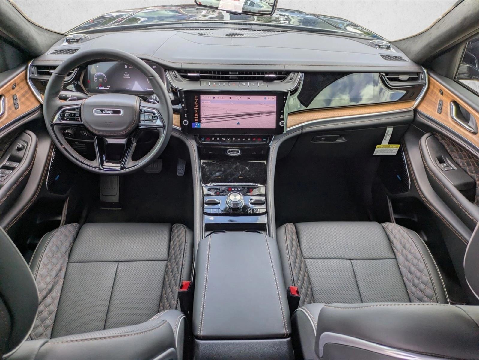Thumbnail: 2026 Jeep Grand Cherokee L - 3