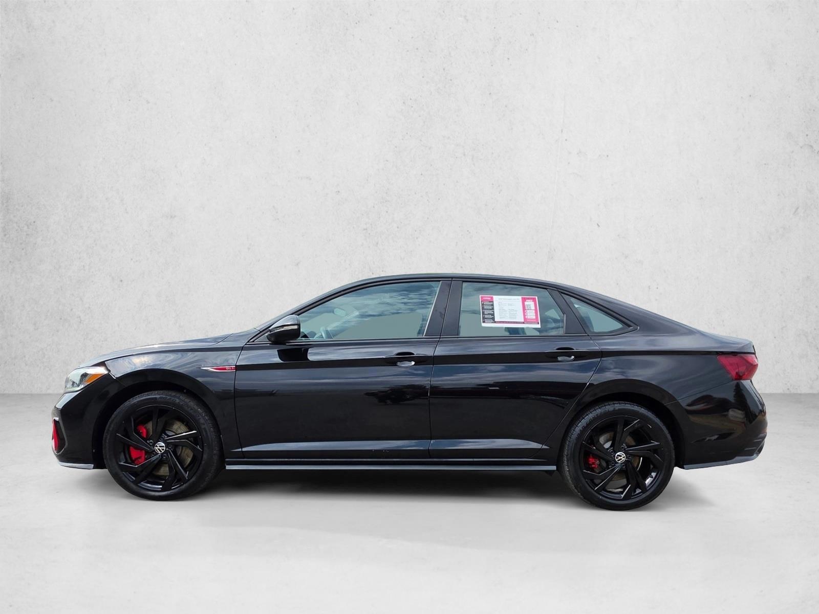 Thumbnail: 2024 Volkswagen Jetta - 2