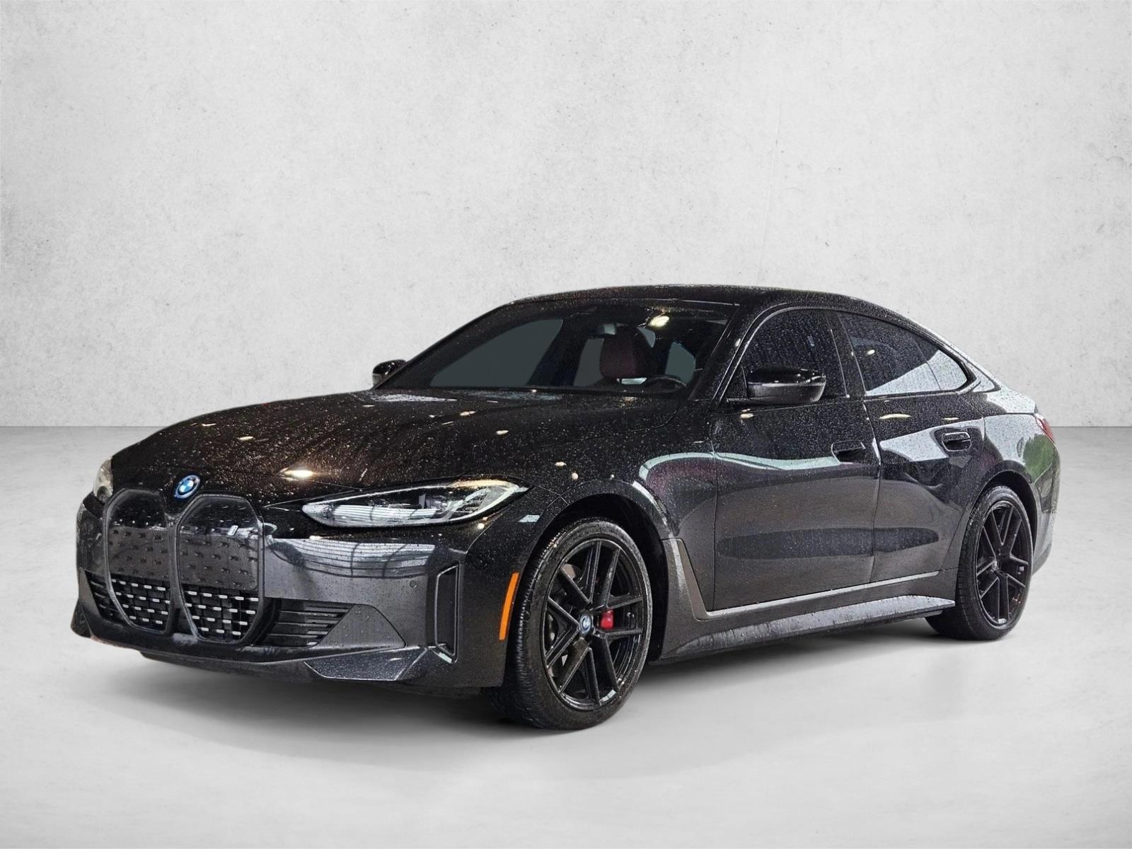 Thumbnail: 2023 BMW i4 - 2