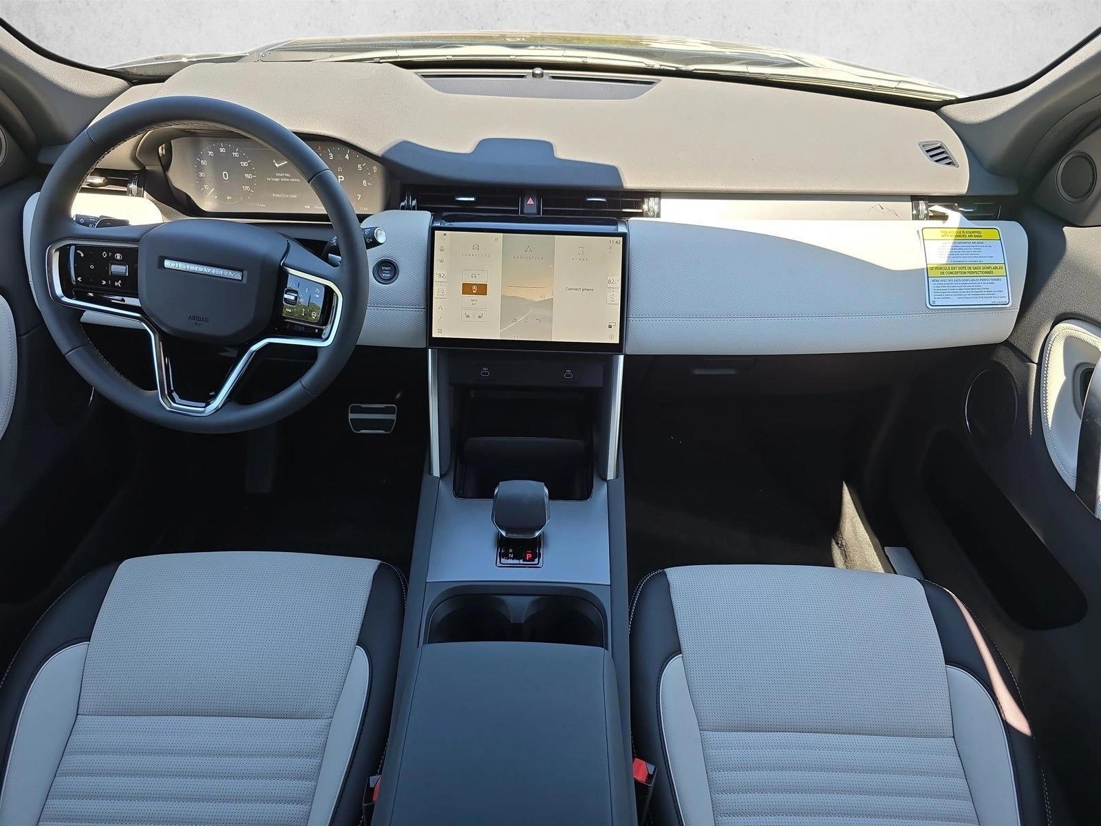 Thumbnail: 2026 Land Rover Discovery Sport - 3