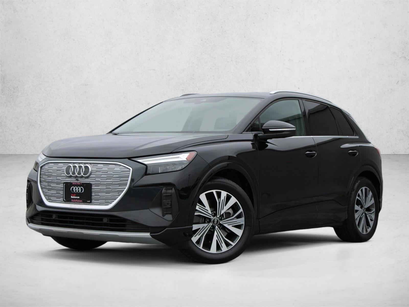 Thumbnail: 2023 Audi Q4 e-tron - 1