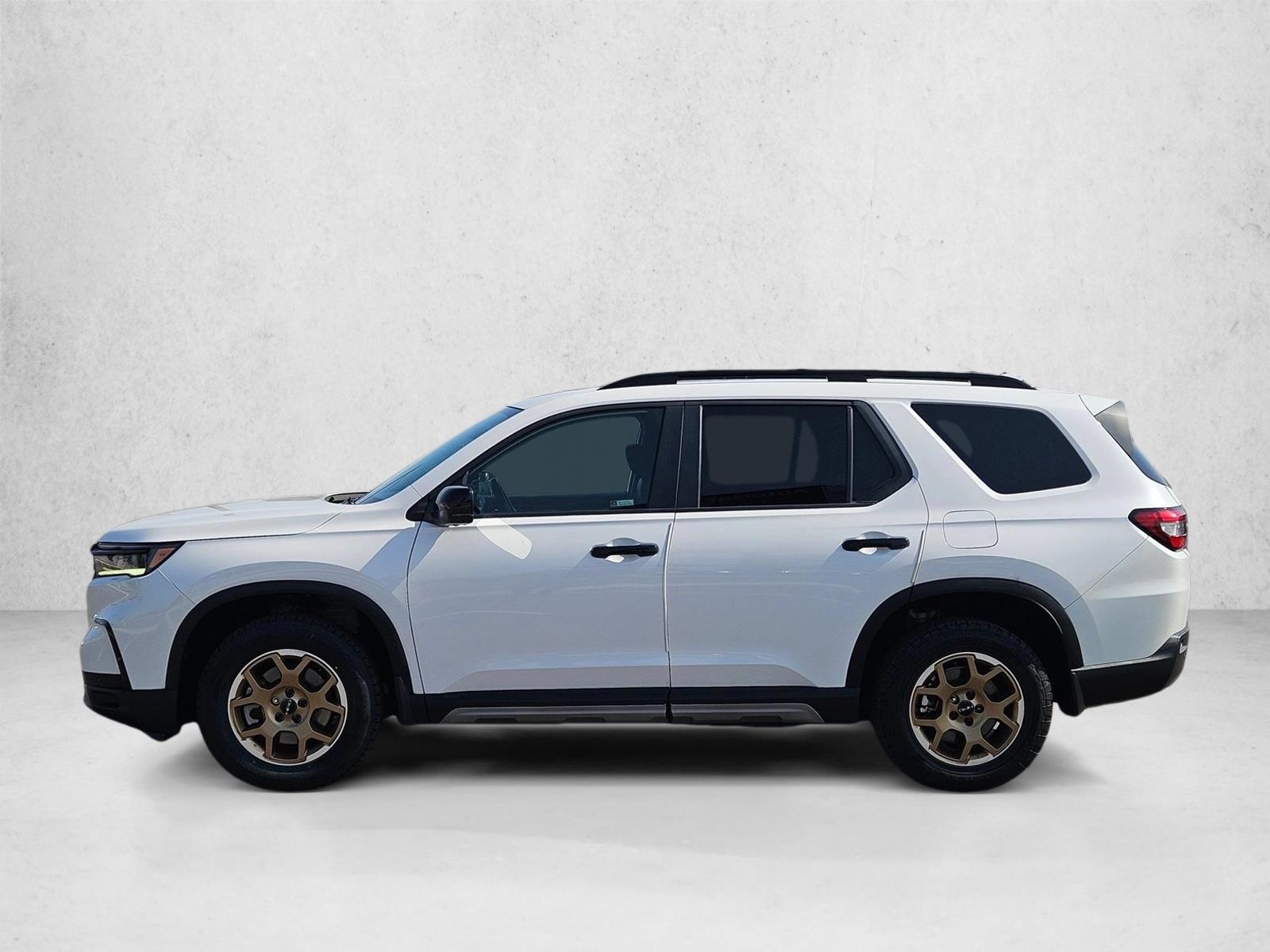 Thumbnail: 2024 Honda Pilot - 2