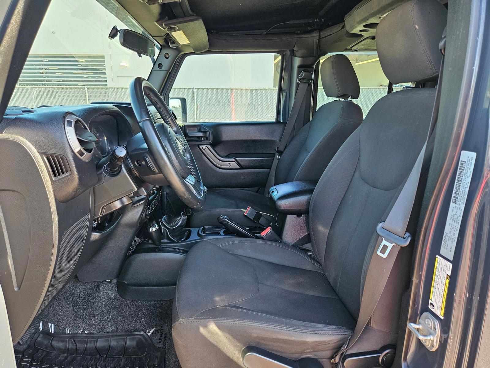 2017 Jeep Wrangler Unlimited Sport - Photo 20
