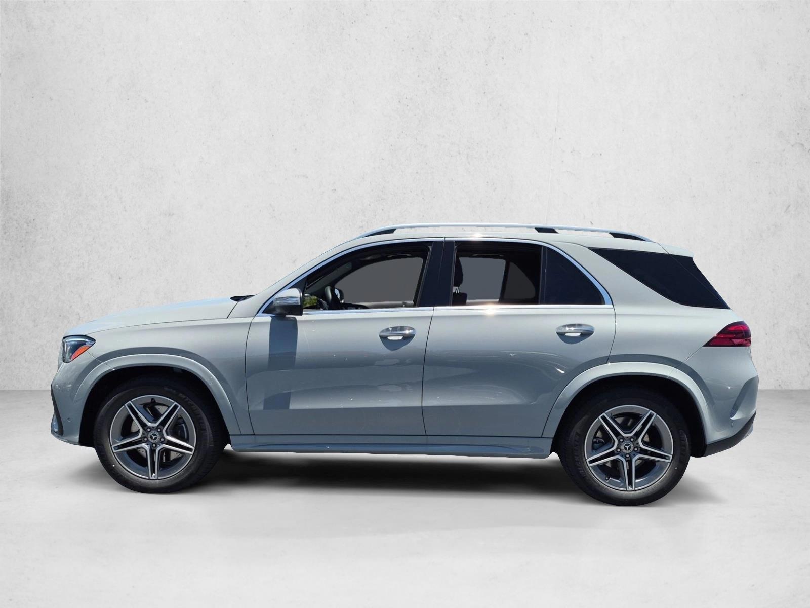 Thumbnail: 2026 Mercedes-Benz GLE - 2