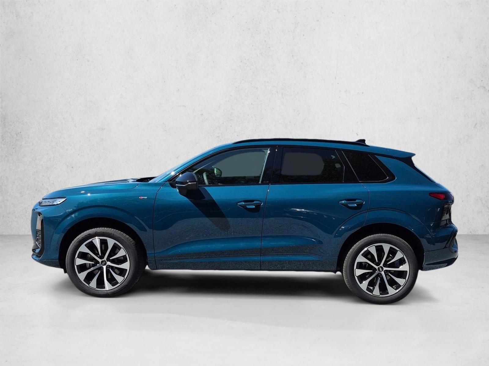Thumbnail: 2026 Audi Q3 - 2