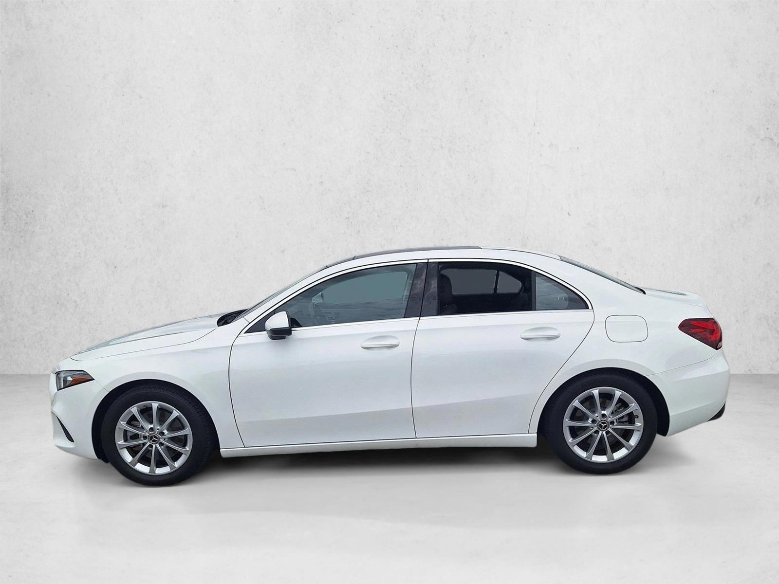 Thumbnail: 2019 Mercedes-Benz A-Class - 2