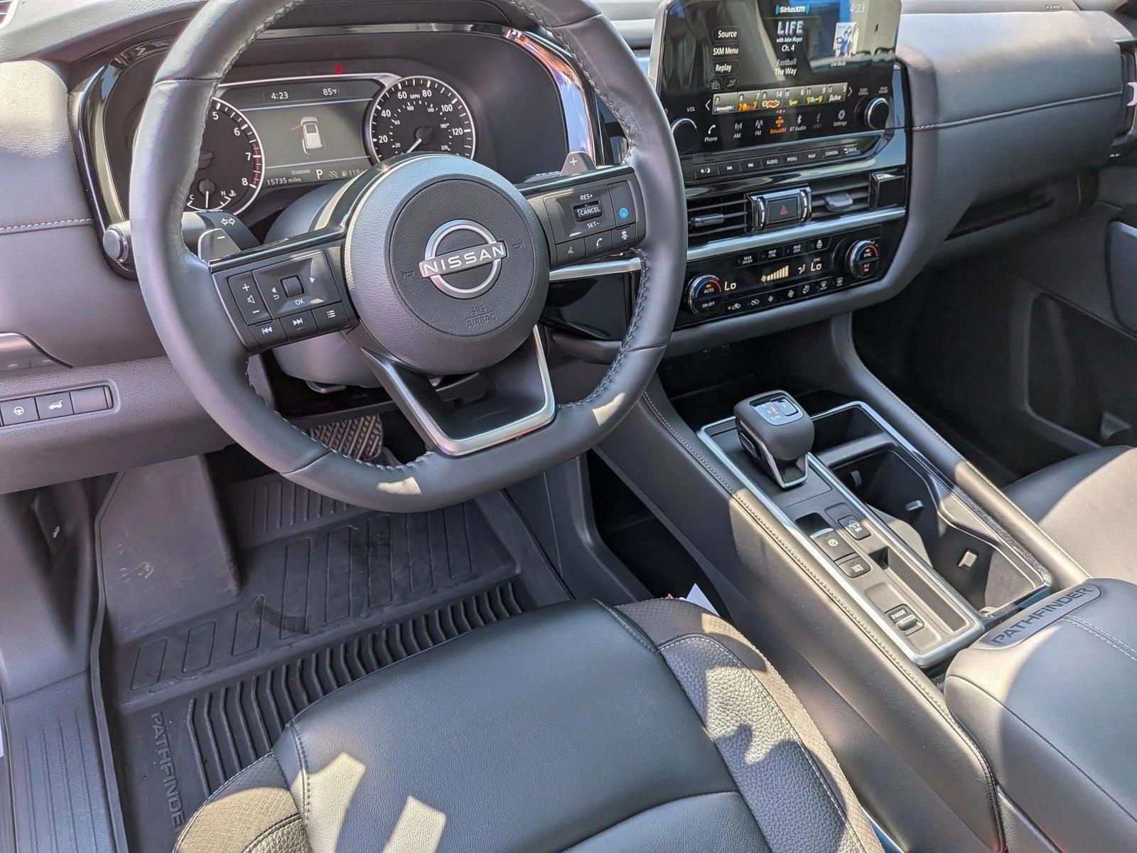 Thumbnail: 2025 Nissan Pathfinder - 3