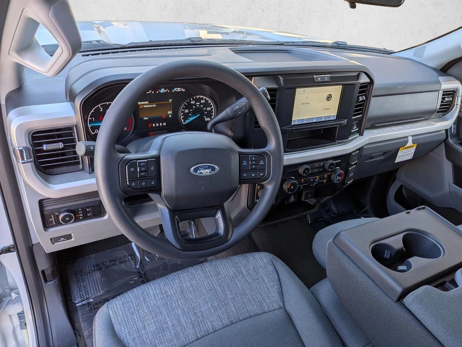 Thumbnail: 2026 Ford Econoline - 3
