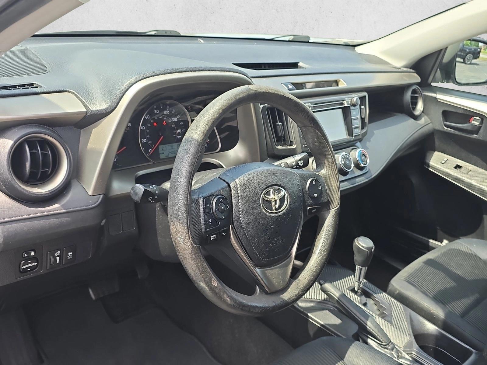 Thumbnail: 2015 Toyota RAV4 - 1