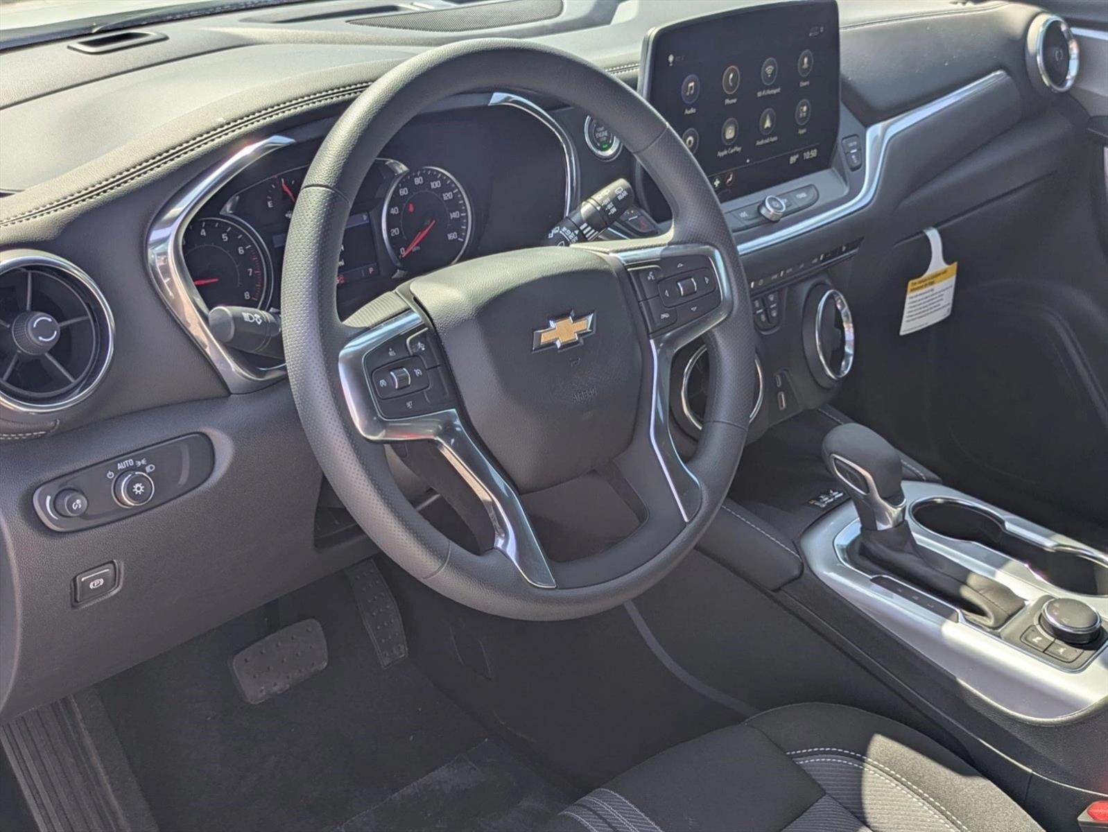 Thumbnail: 2026 Chevrolet Blazer - 3