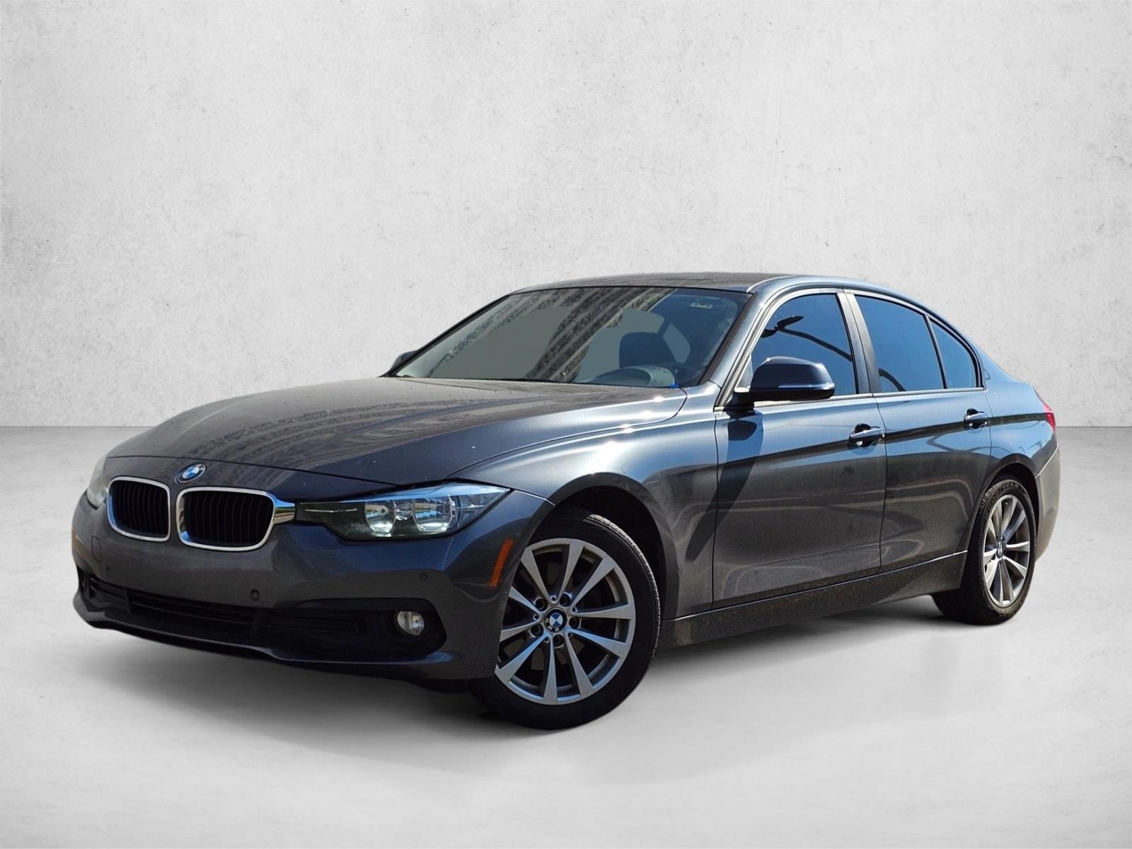 Thumbnail: 2017 BMW 3 Series - 1