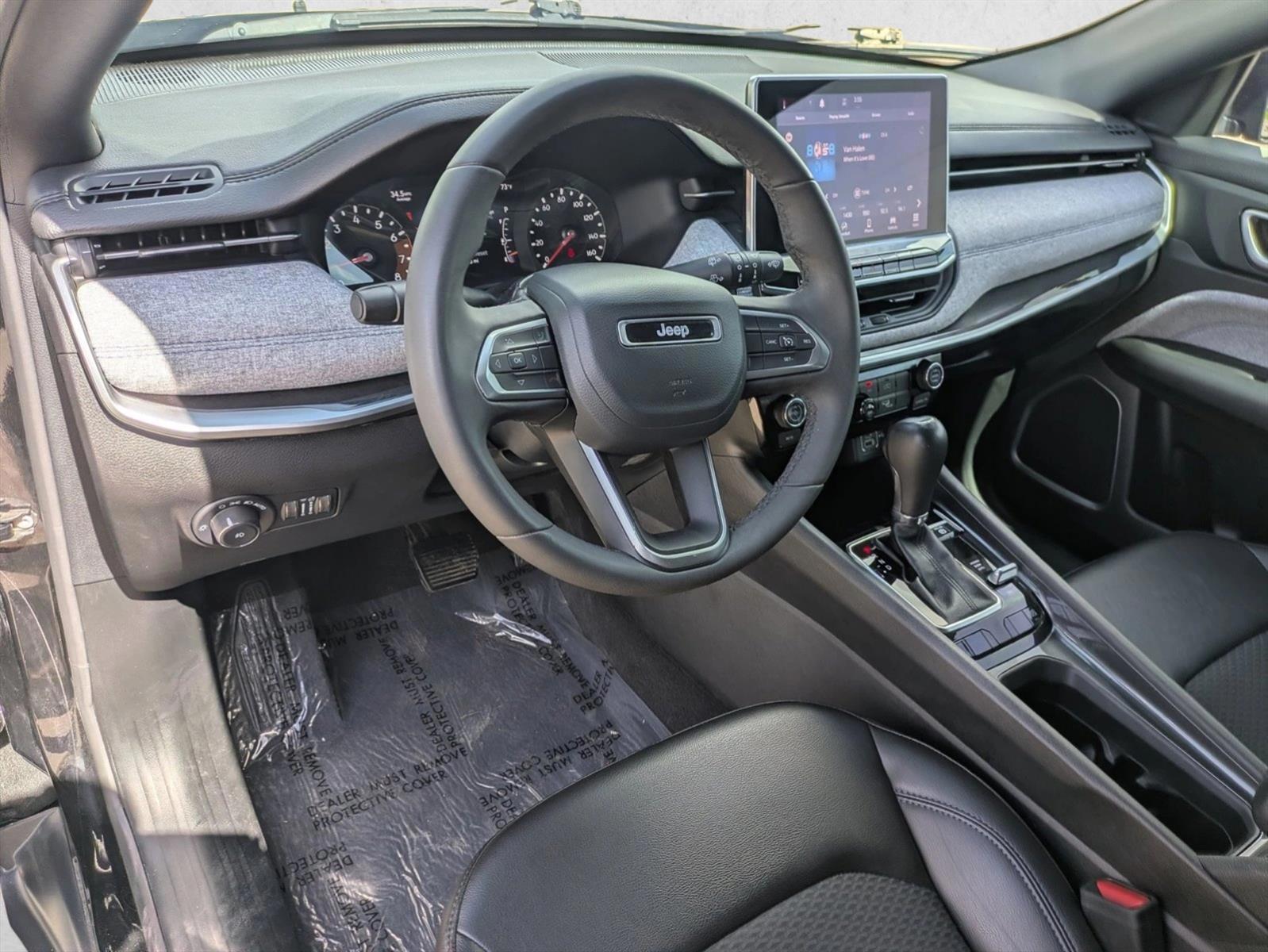 Thumbnail: 2023 Jeep Compass - 3