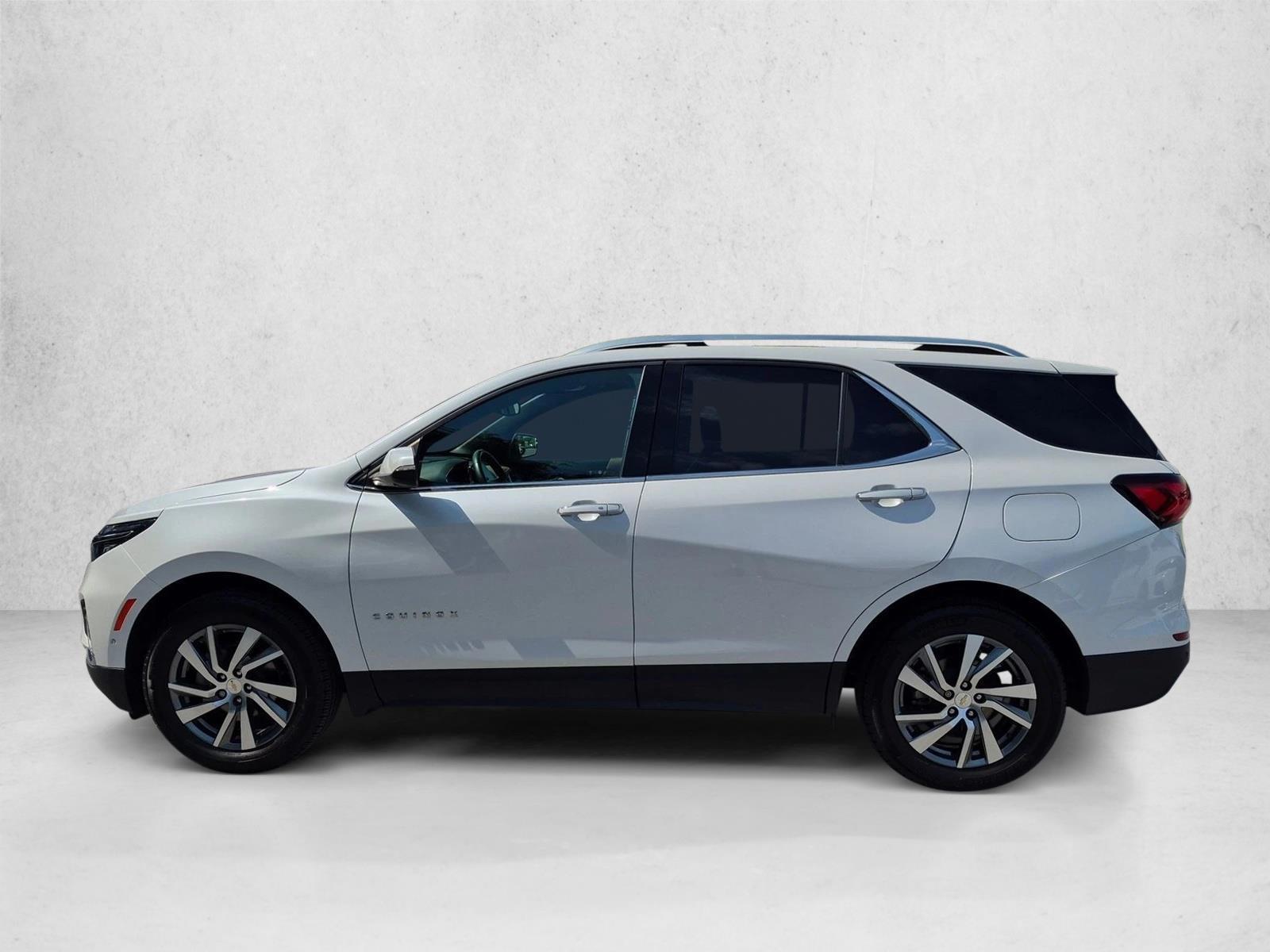 Thumbnail: 2022 Chevrolet Equinox - 2