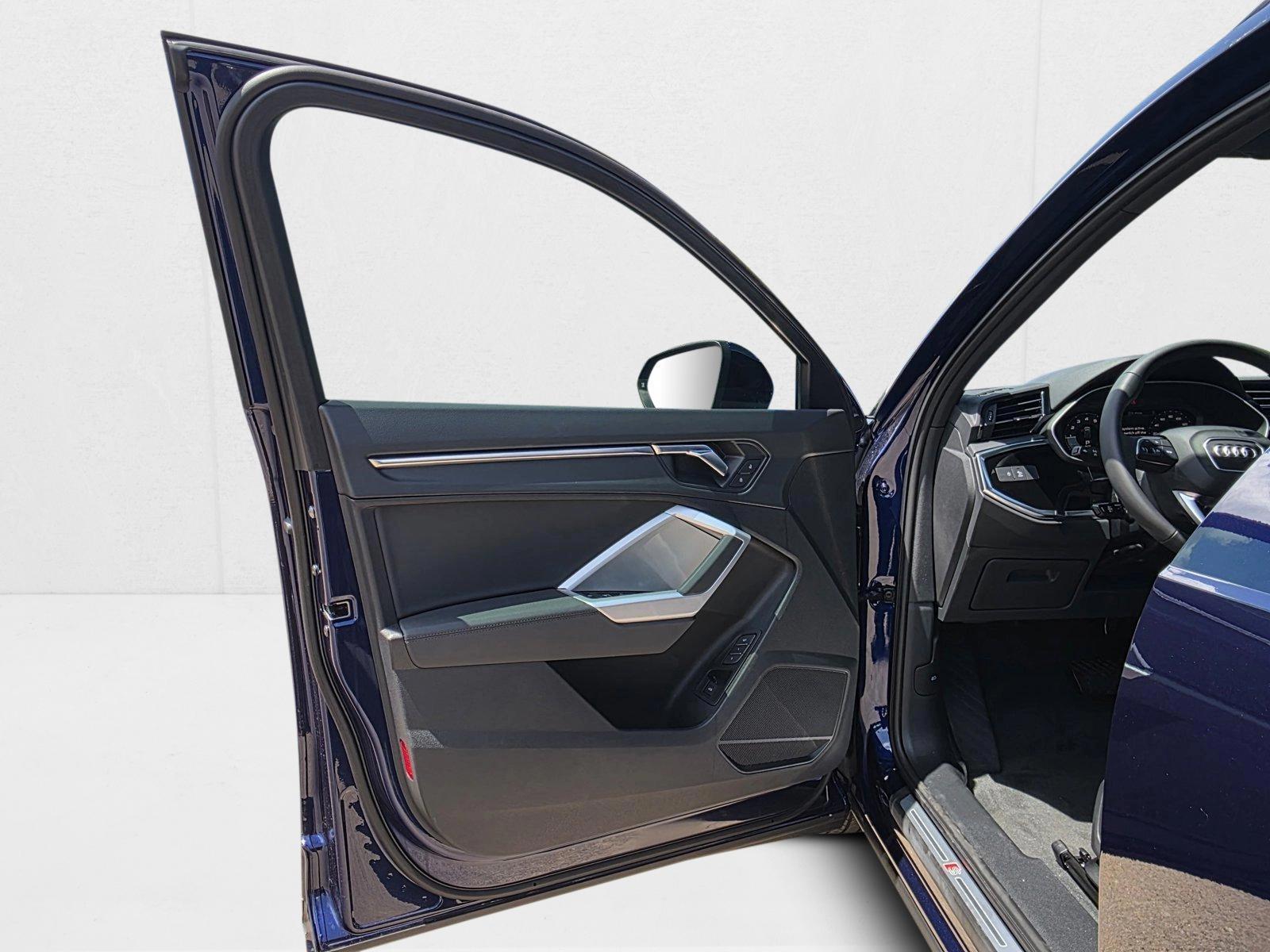 2025 Audi Q3 S Line Premium - Photo 12