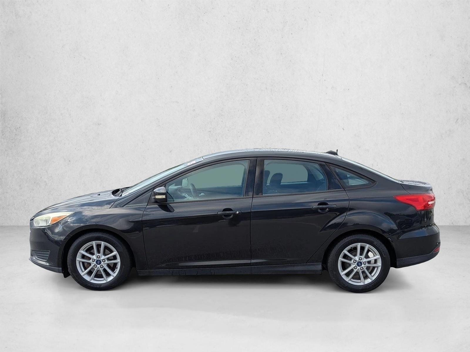 Thumbnail: 2015 Ford Focus - 2