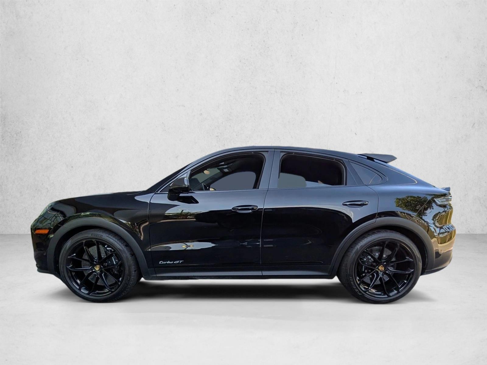 Thumbnail: 2024 Porsche Cayenne - 2