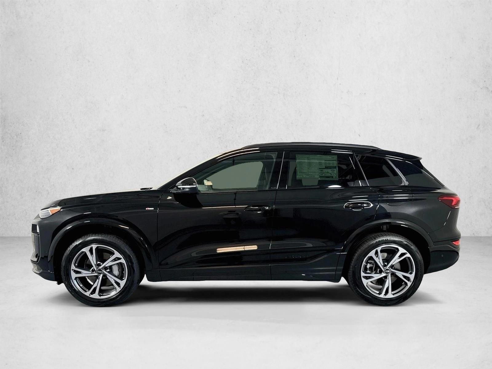 Thumbnail: 2027 Audi Q6 e-tron - 2