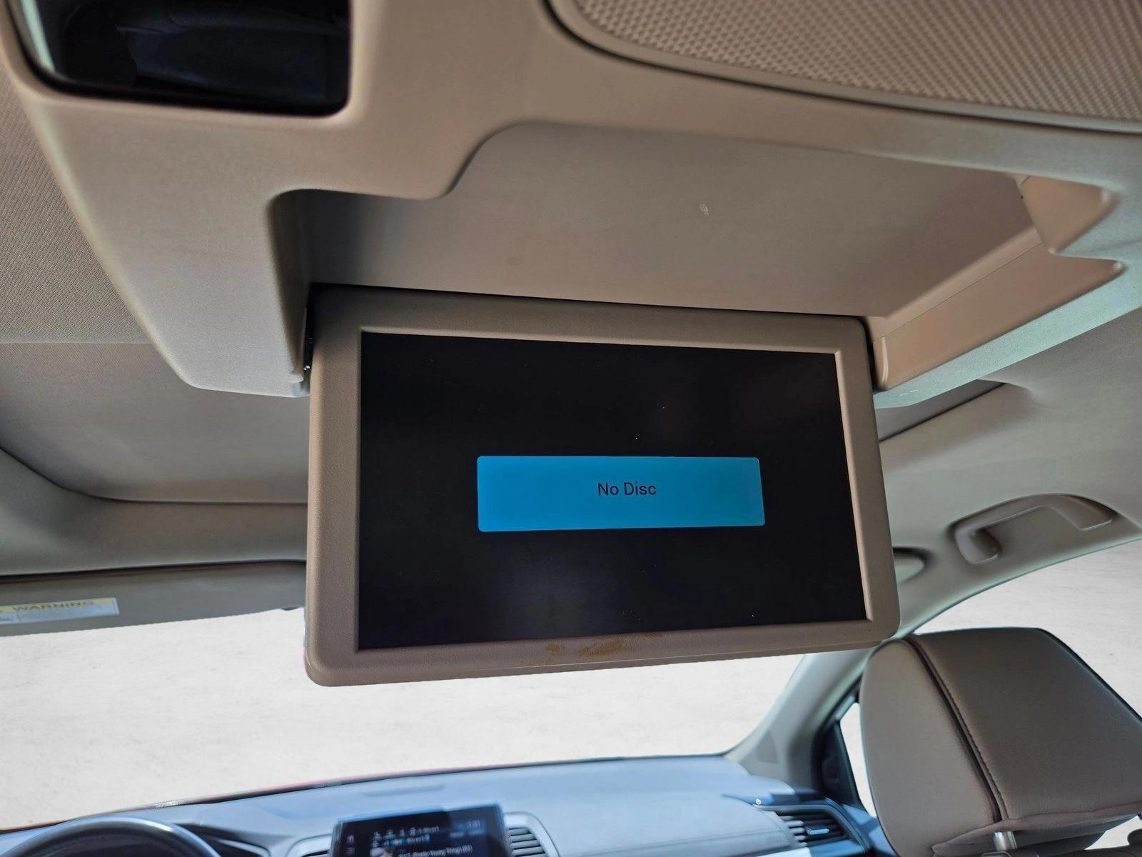 2022 Honda Odyssey Elite - Photo 16